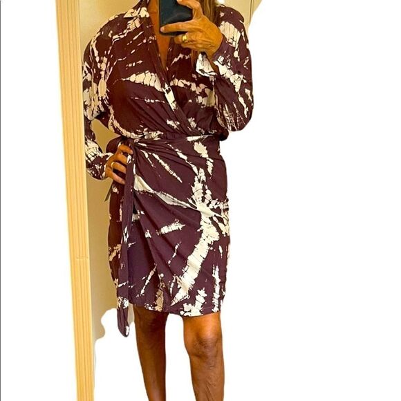 YOUNG FABULOUS & BROKE Raine Tie Dye Wrap Dress - Picture 4 of 15